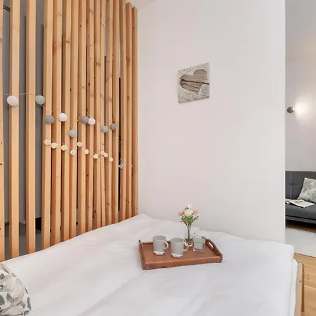 Cosy Arianska For 3 In Cracow Center By Renters Apartment Krakow