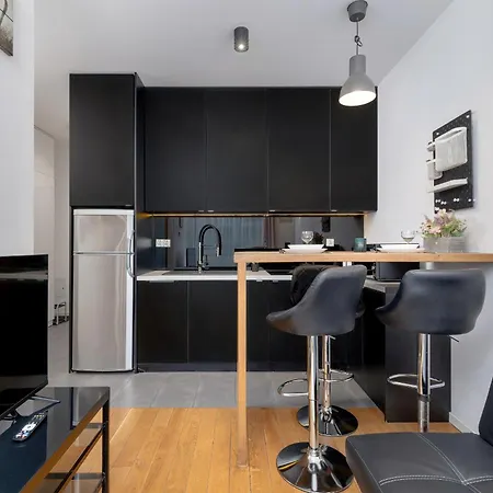 Cosy Arianska For 3 In Cracow Center By Renters *