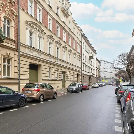 Cosy Arianska For 3 In Cracow Center By Renters